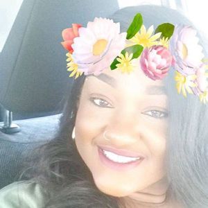 Meet your Posher, Alexis